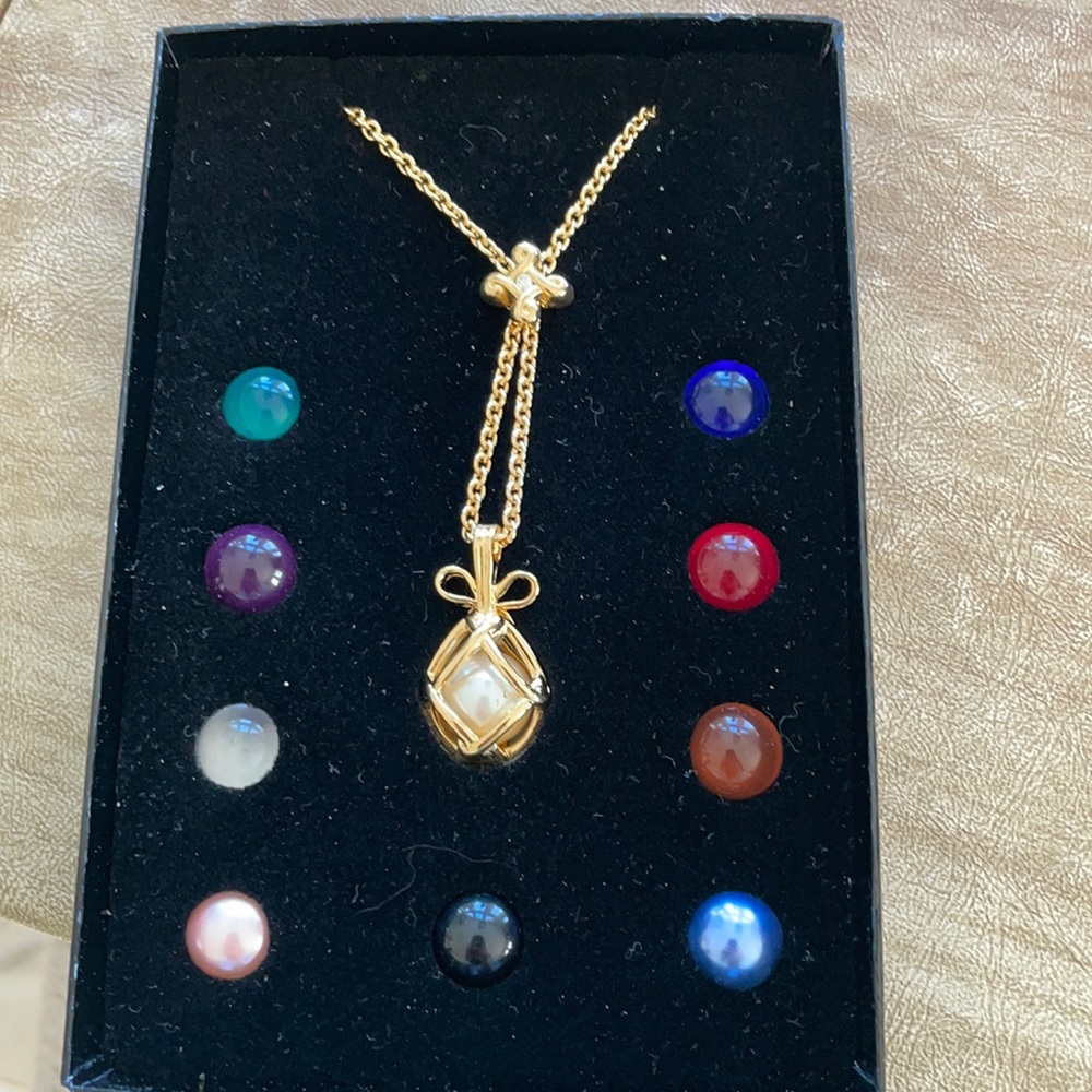 Joan Rivers Interchangeable Egg Necklace